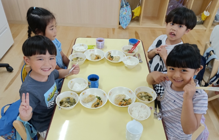 給食